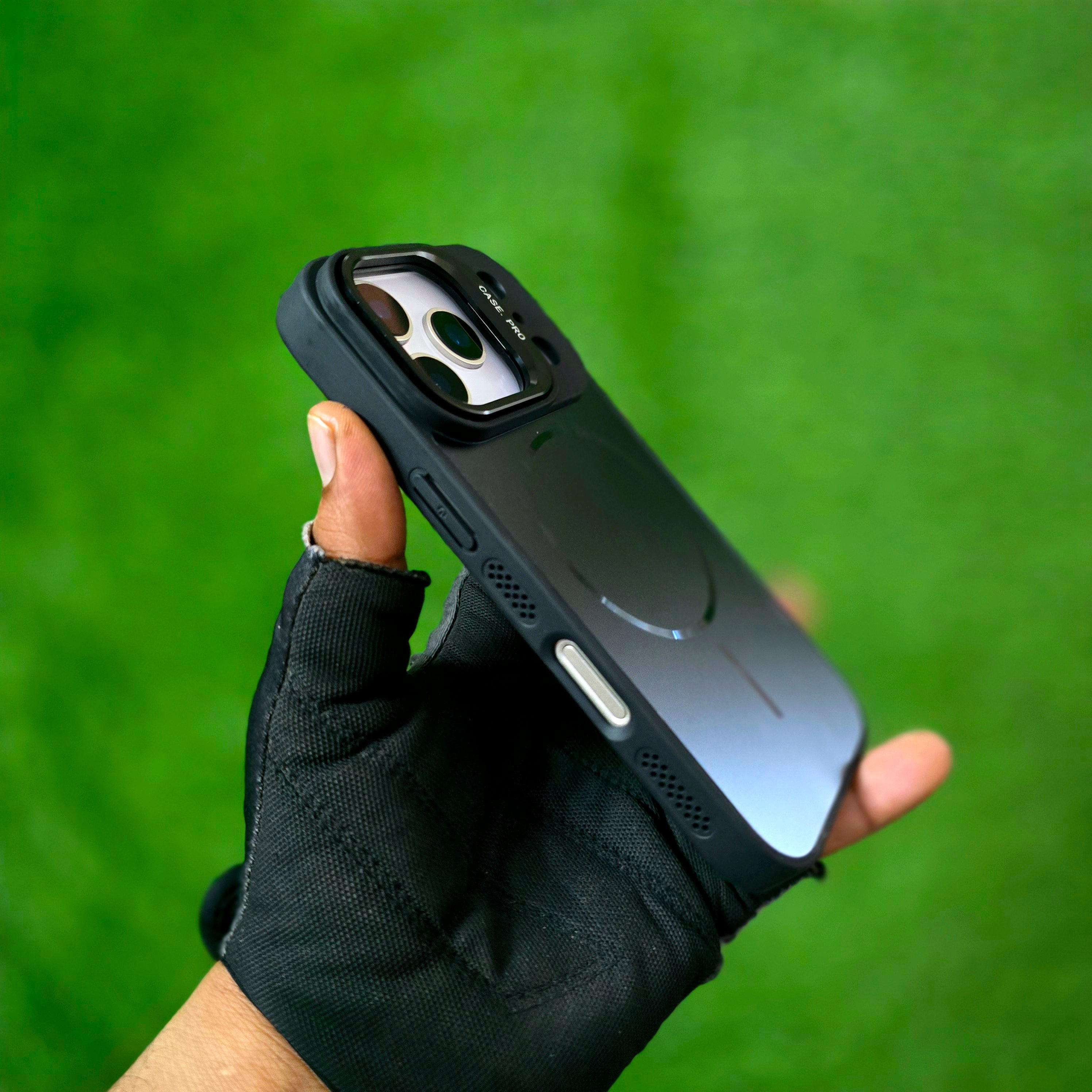 iPhone 17 Pro Matte Finish Metal Camera Kickstand Back Cover with Magsafe - Black